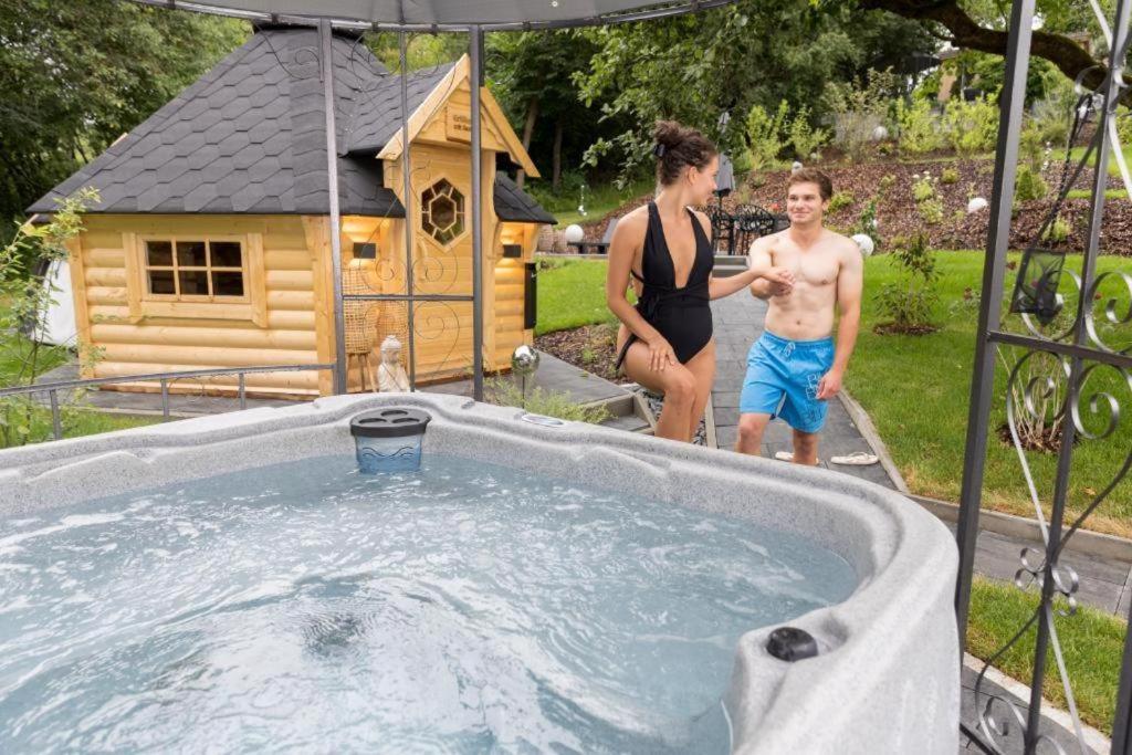 Chalet Vitaspa - Whirlpool & Sauna Privatspa 佩格尼茨 外观 照片